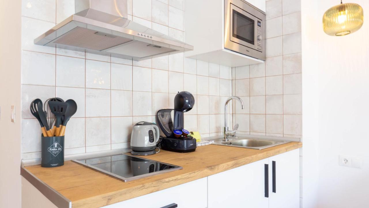 Apartment Carihuela Beach Malaga Torremolinos Exterior photo